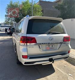 تويوتا لاندكروزر